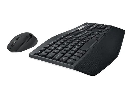 Logitech MK850 Performance — clavier et souris multi-appareils — vue de trois-quarts gauche