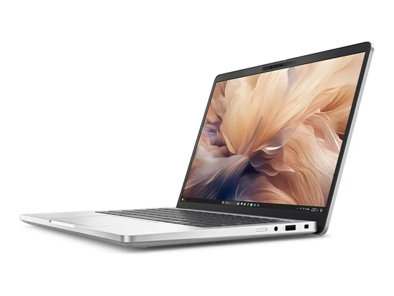 Dell Pro 13 Plus — Core Ultra 5 vPro — portable compact — vue de trois-quarts droite